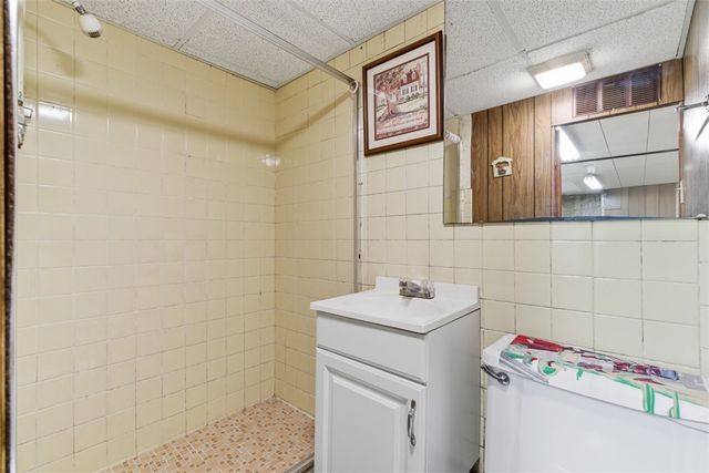 1241 PLEASANTVUE DR, Baldwin Boro, PA 15227