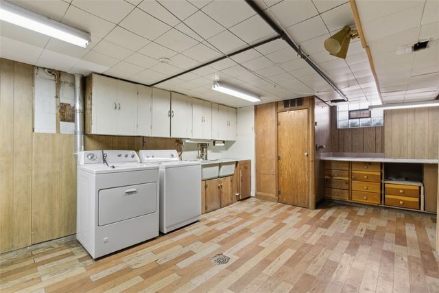 1241 PLEASANTVUE DR, Baldwin Boro, PA 15227