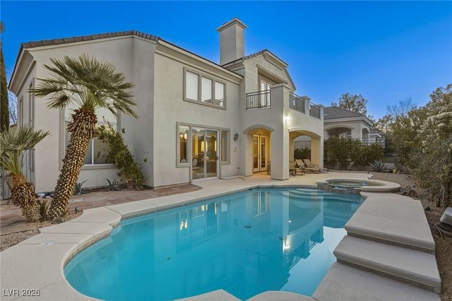 721 Sir James Bridge Way, Las Vegas, NV 89145