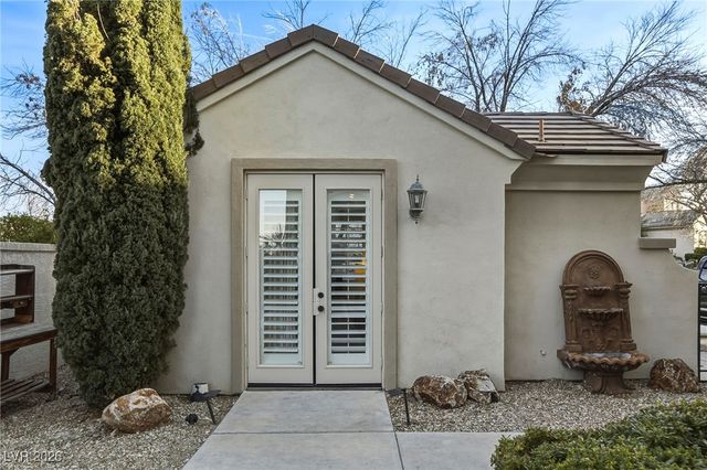 721 Sir James Bridge Way, Las Vegas, NV 89145