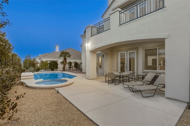 721 Sir James Bridge Way, Las Vegas, NV 89145