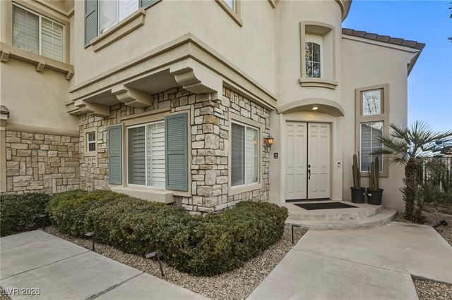 721 Sir James Bridge Way, Las Vegas, NV 89145