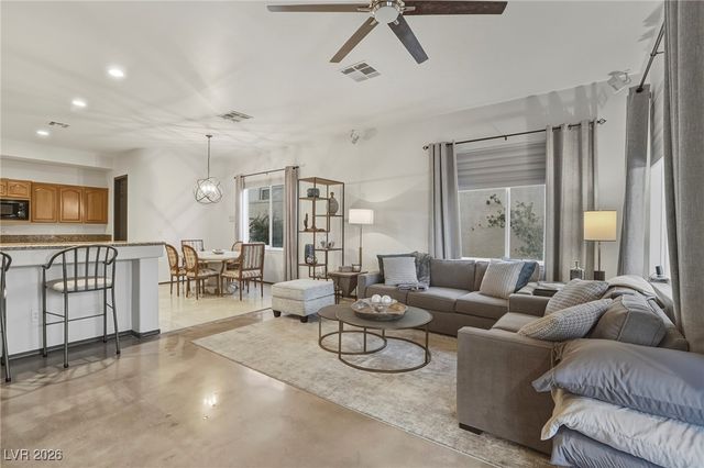 721 Sir James Bridge Way, Las Vegas, NV 89145