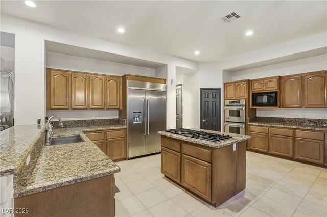 721 Sir James Bridge Way, Las Vegas, NV 89145