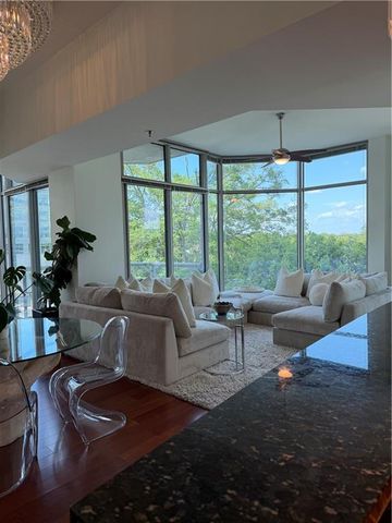 2795 Peachtree Rd NE 409, Atlanta, GA 30305