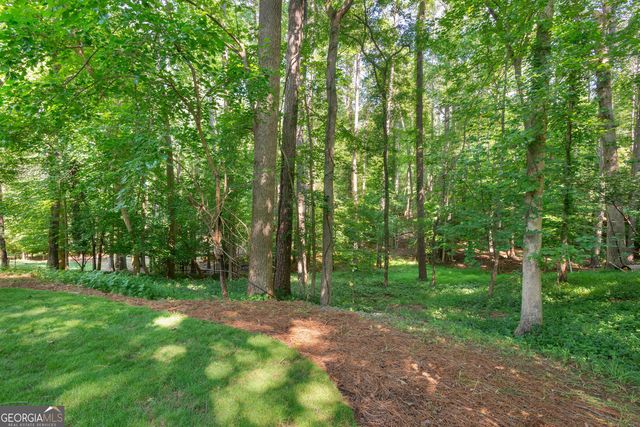 153 Junaluska Drive, Woodstock, GA 30188