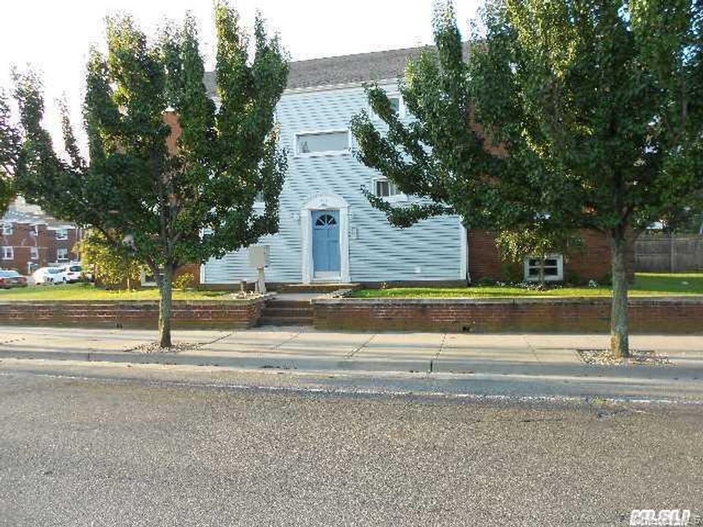 570 E Broadway 2A, Long Beach, NY 11561