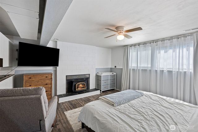 1312 E Hope Street, Bremerton, WA 98310