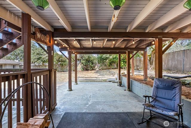 1312 E Hope Street, Bremerton, WA 98310