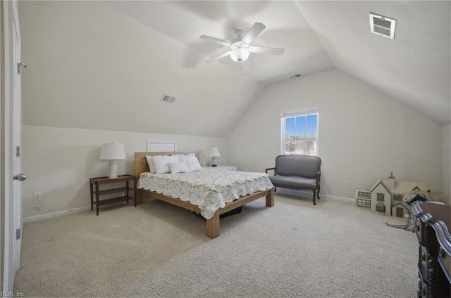 4829 Hook LN, Virginia Beach, VA 23455