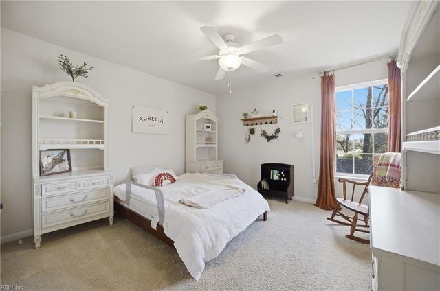 4829 Hook LN, Virginia Beach, VA 23455