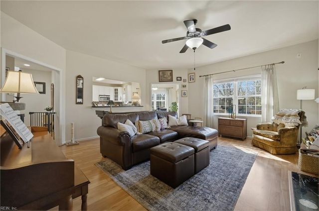 4829 Hook LN, Virginia Beach, VA 23455