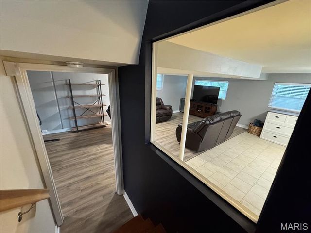308 Twinview Terrace, Ballwin, MO 63011