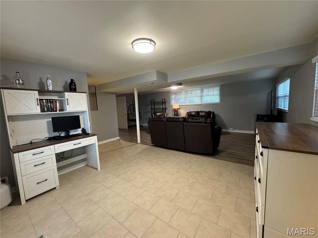 308 Twinview Terrace, Ballwin, MO 63011