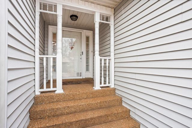 2010 Alice Springs Ct, Mount Juliet, TN 37122