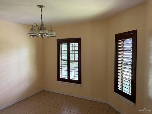 1711 Texas Avenue, San Juan, TX 78589