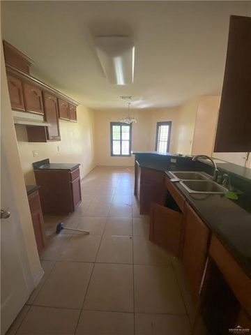 1711 Texas Avenue, San Juan, TX 78589