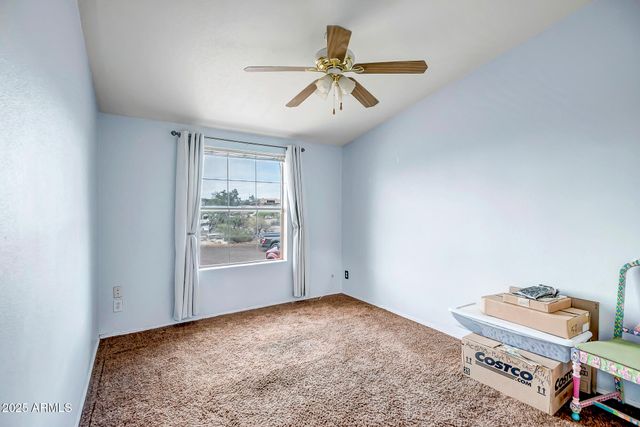 2406 W WHITE SPAR Road, New River, AZ 85087