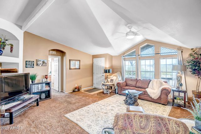 2406 W WHITE SPAR Road, New River, AZ 85087