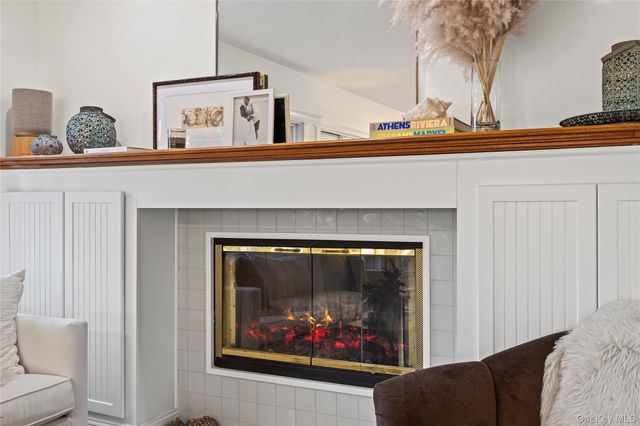 2 Walnut Avenue, Setauket, NY 11733