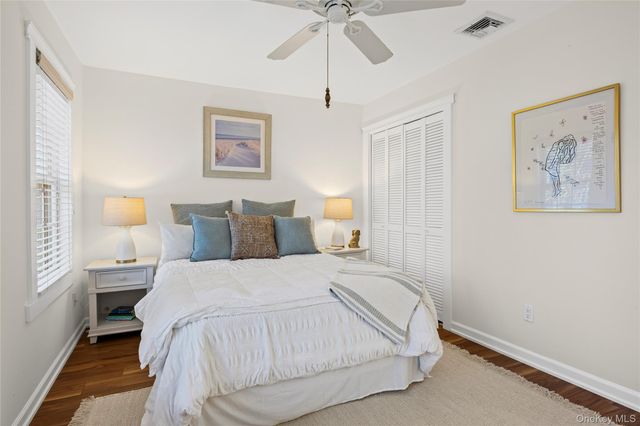 2 Walnut Avenue, Setauket, NY 11733