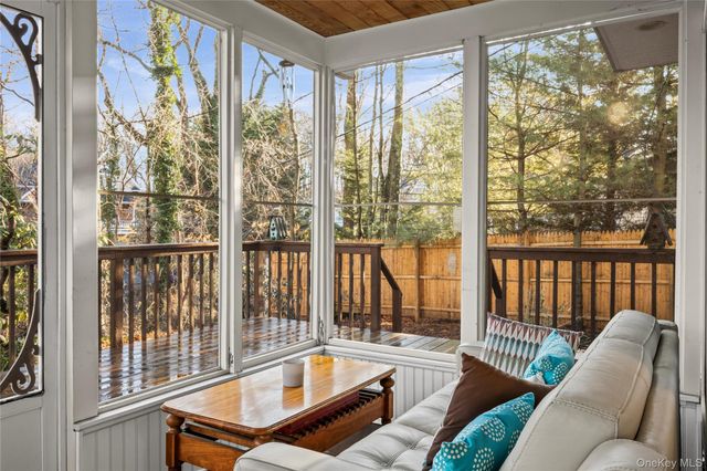 2 Walnut Avenue, Setauket, NY 11733