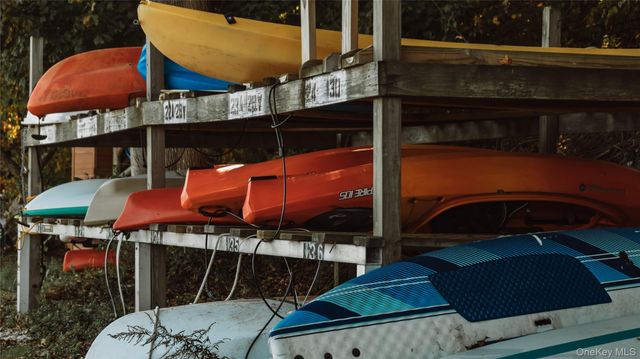 2 Walnut Avenue, Setauket, NY 11733