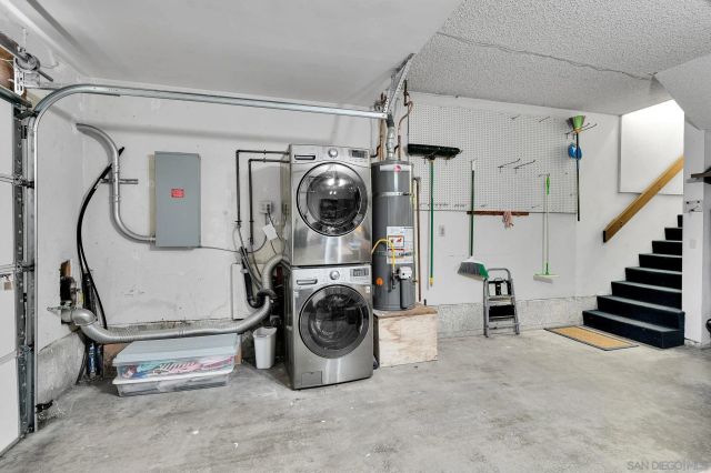 6840 Caminito Del Greco, San Diego, CA 92120