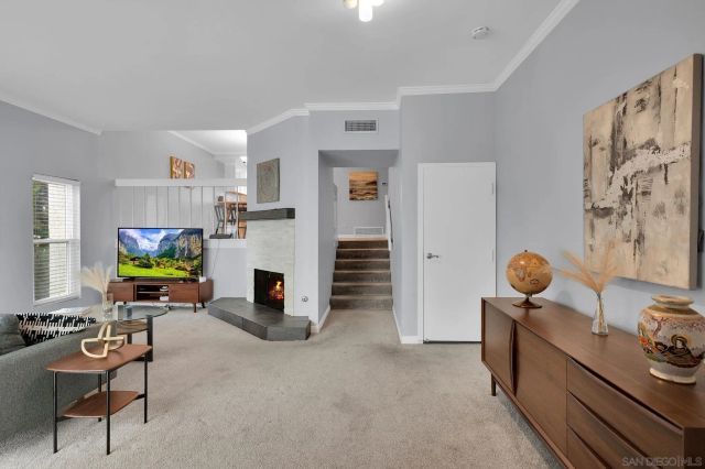 6840 Caminito Del Greco, San Diego, CA 92120