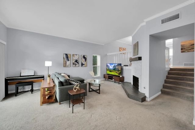 6840 Caminito Del Greco, San Diego, CA 92120