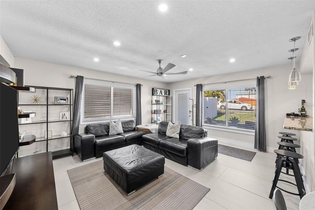 439 CAUSEWAY BOULEVARD, Dunedin, FL 34698