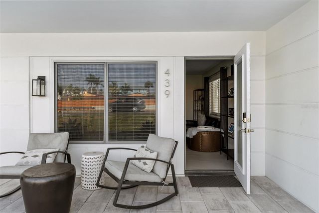 439 CAUSEWAY BOULEVARD, Dunedin, FL 34698