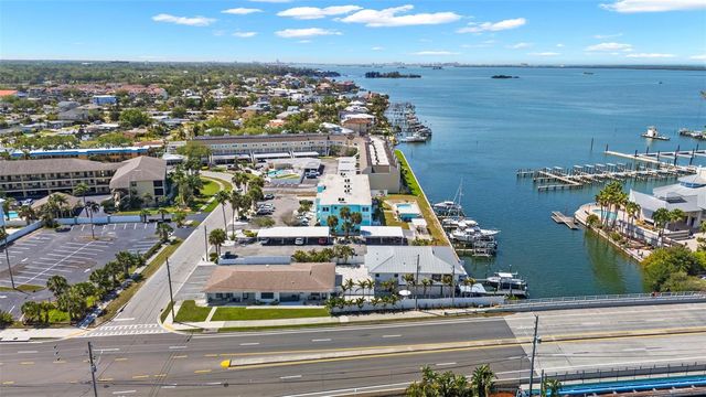 439 CAUSEWAY BOULEVARD, Dunedin, FL 34698