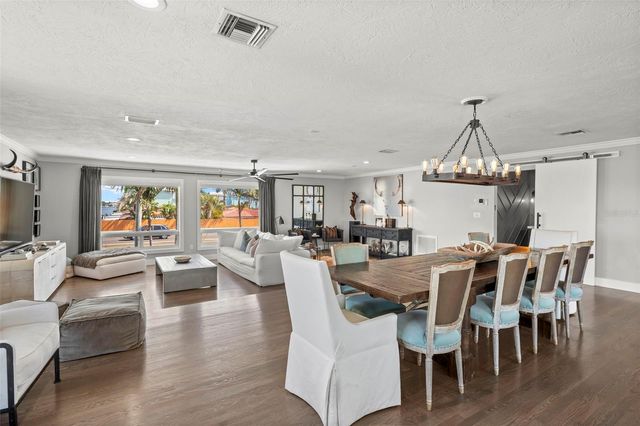 439 CAUSEWAY BOULEVARD, Dunedin, FL 34698