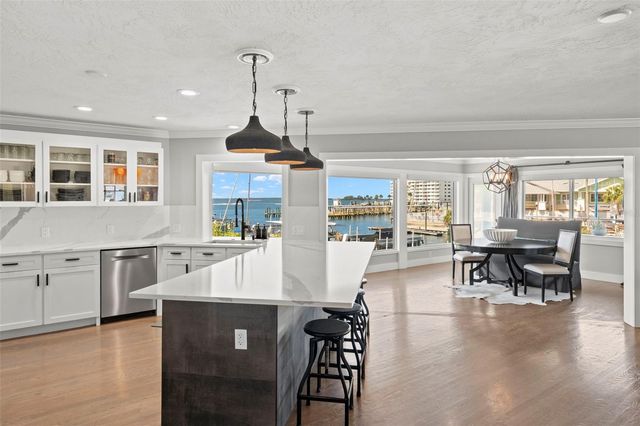 439 CAUSEWAY BOULEVARD, Dunedin, FL 34698