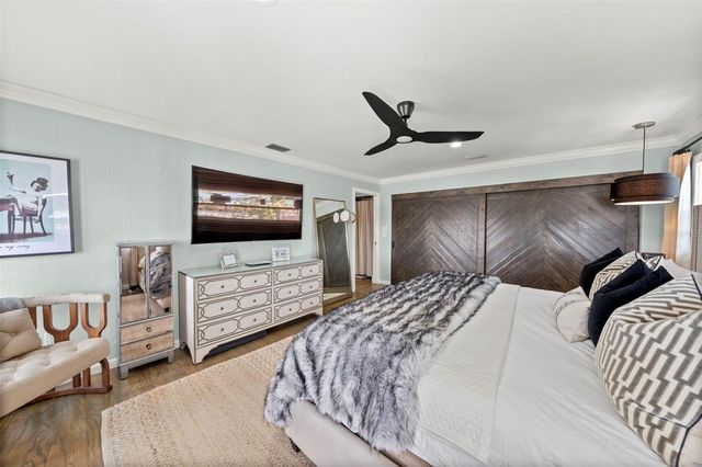 439 CAUSEWAY BOULEVARD, Dunedin, FL 34698