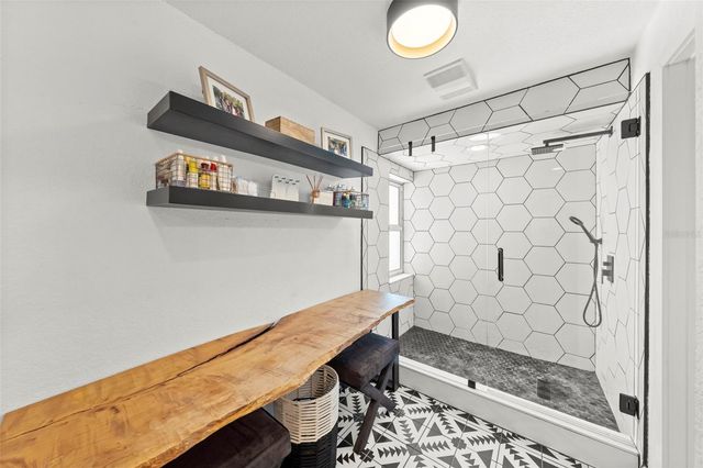 439 CAUSEWAY BOULEVARD, Dunedin, FL 34698