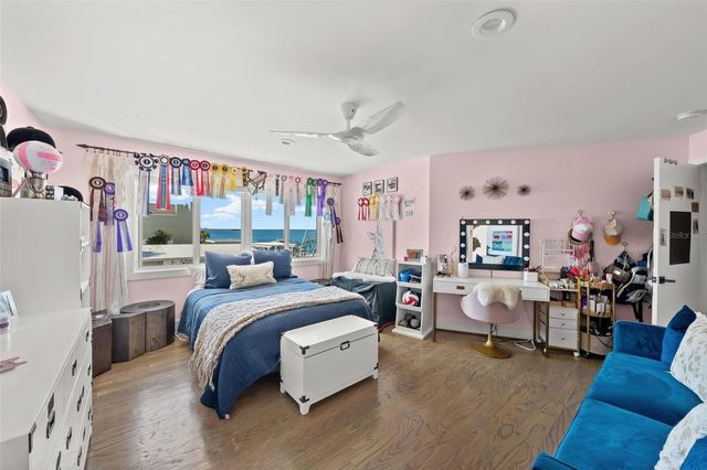 439 CAUSEWAY BOULEVARD, Dunedin, FL 34698