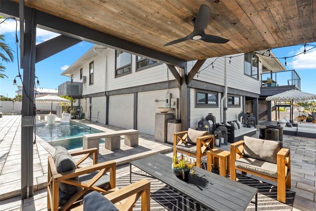 439 CAUSEWAY BOULEVARD, Dunedin, FL 34698