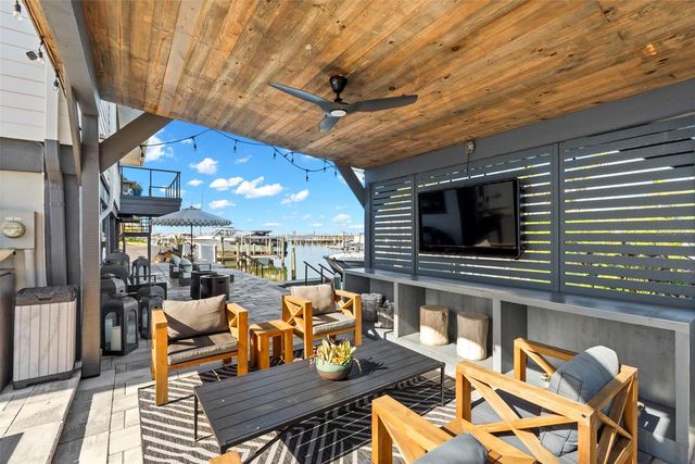 439 CAUSEWAY BOULEVARD, Dunedin, FL 34698