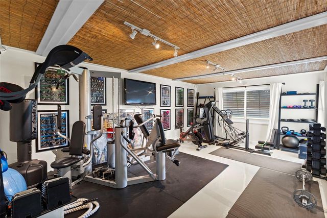 439 CAUSEWAY BOULEVARD, Dunedin, FL 34698