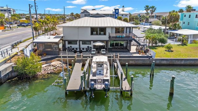 439 CAUSEWAY BOULEVARD, Dunedin, FL 34698