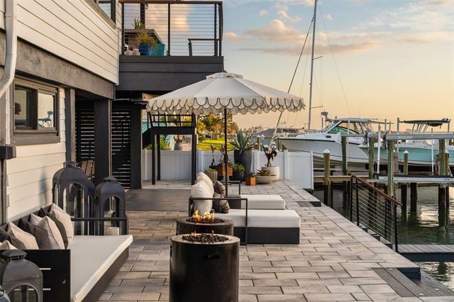 439 CAUSEWAY BOULEVARD, Dunedin, FL 34698