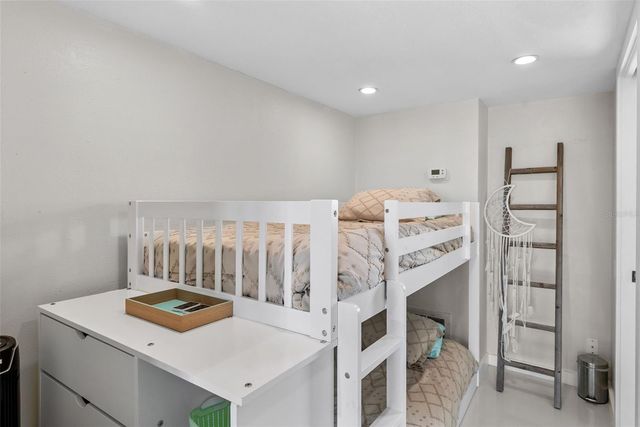 439 CAUSEWAY BOULEVARD, Dunedin, FL 34698