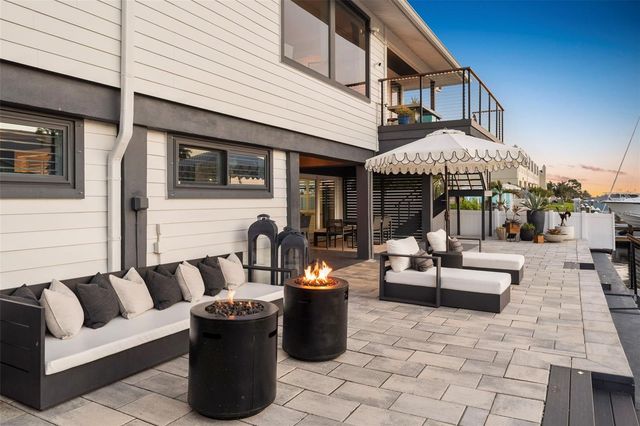 439 CAUSEWAY BOULEVARD, Dunedin, FL 34698