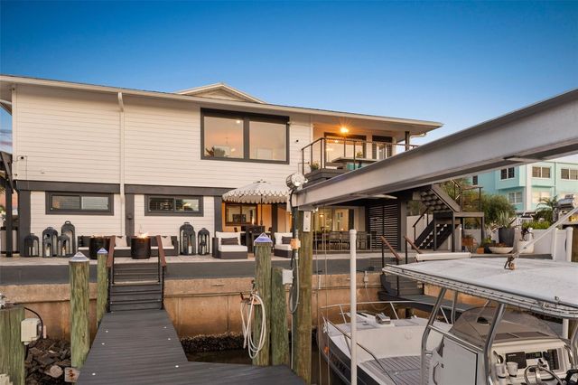 439 CAUSEWAY BOULEVARD, Dunedin, FL 34698