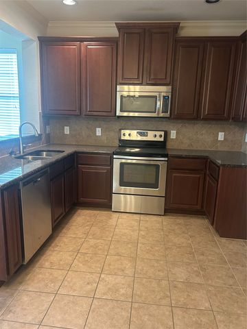 6852 Pascal Way, Fort Worth, TX 76137