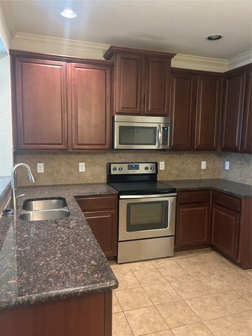 6852 Pascal Way, Fort Worth, TX 76137
