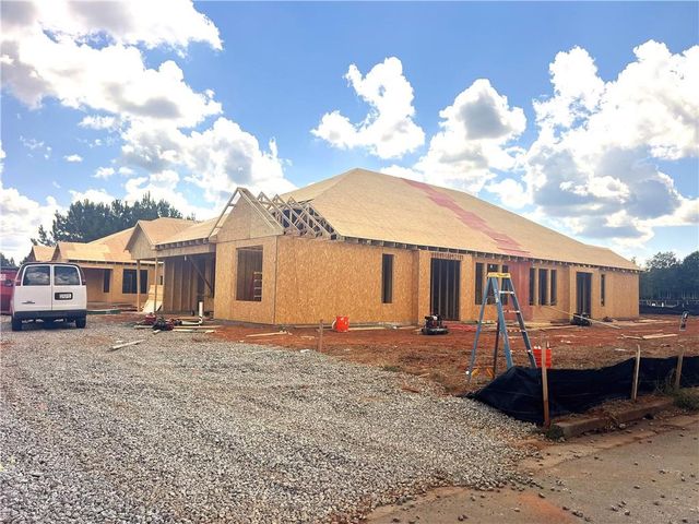 51 Thomaston Street 9, Newnan, GA 30263