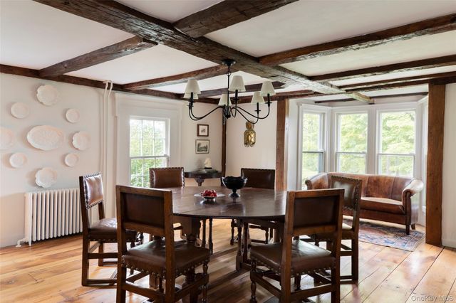 809 QUAKER HILL Road, Pawling, NY 12564